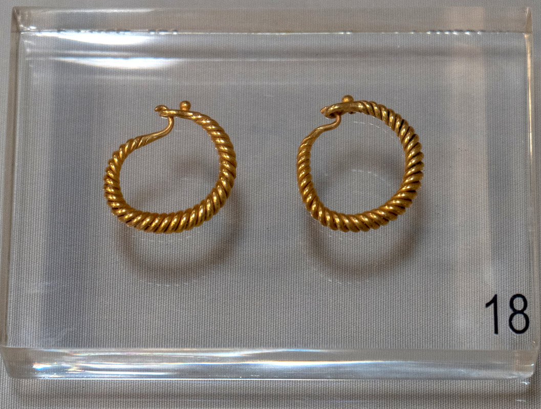 Ancient Greek earring in the Isthmia Museum